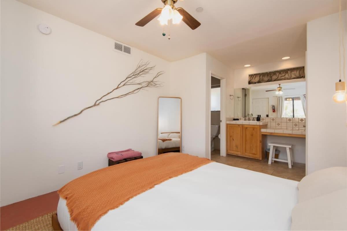 Renovated Lodge - Room 1 With Pool Access Joshua Tree Exterior foto