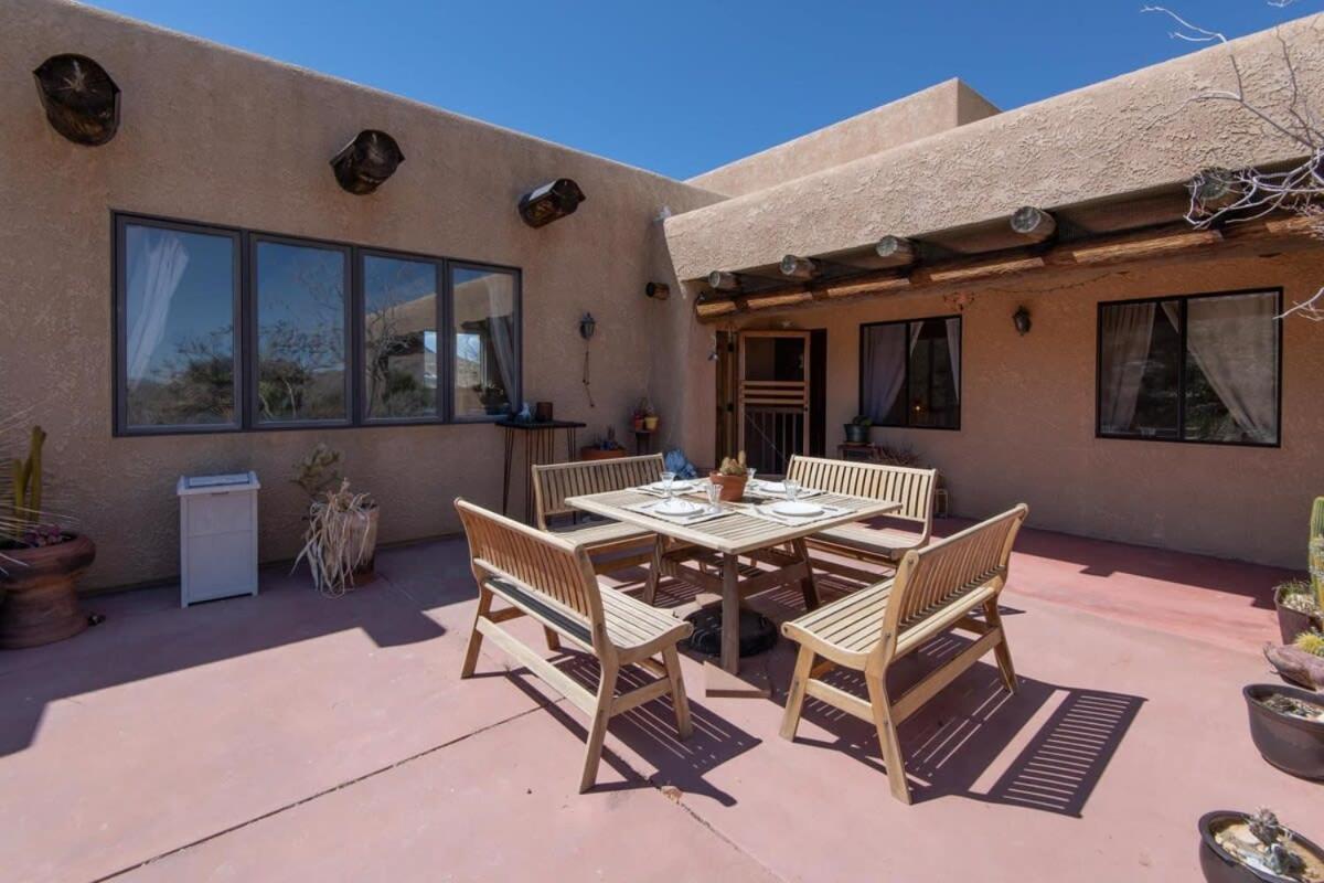 Renovated Lodge - Room 1 With Pool Access Joshua Tree Exterior foto